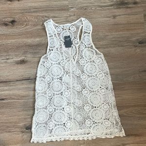 NWT Abercrombie & Fitch Crochet Coverup XS/S